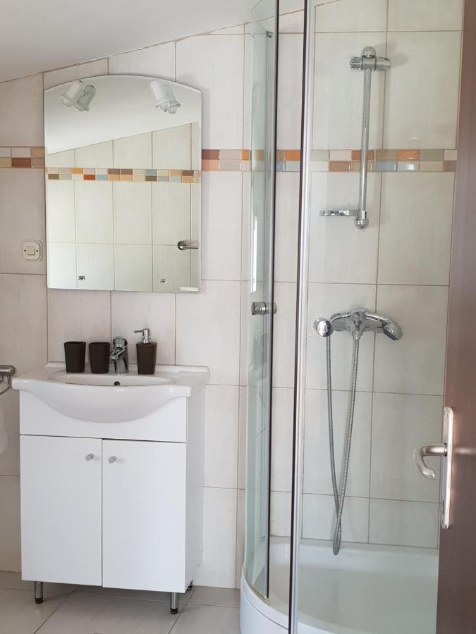 Apartmani Alfijo Klek Exterior foto